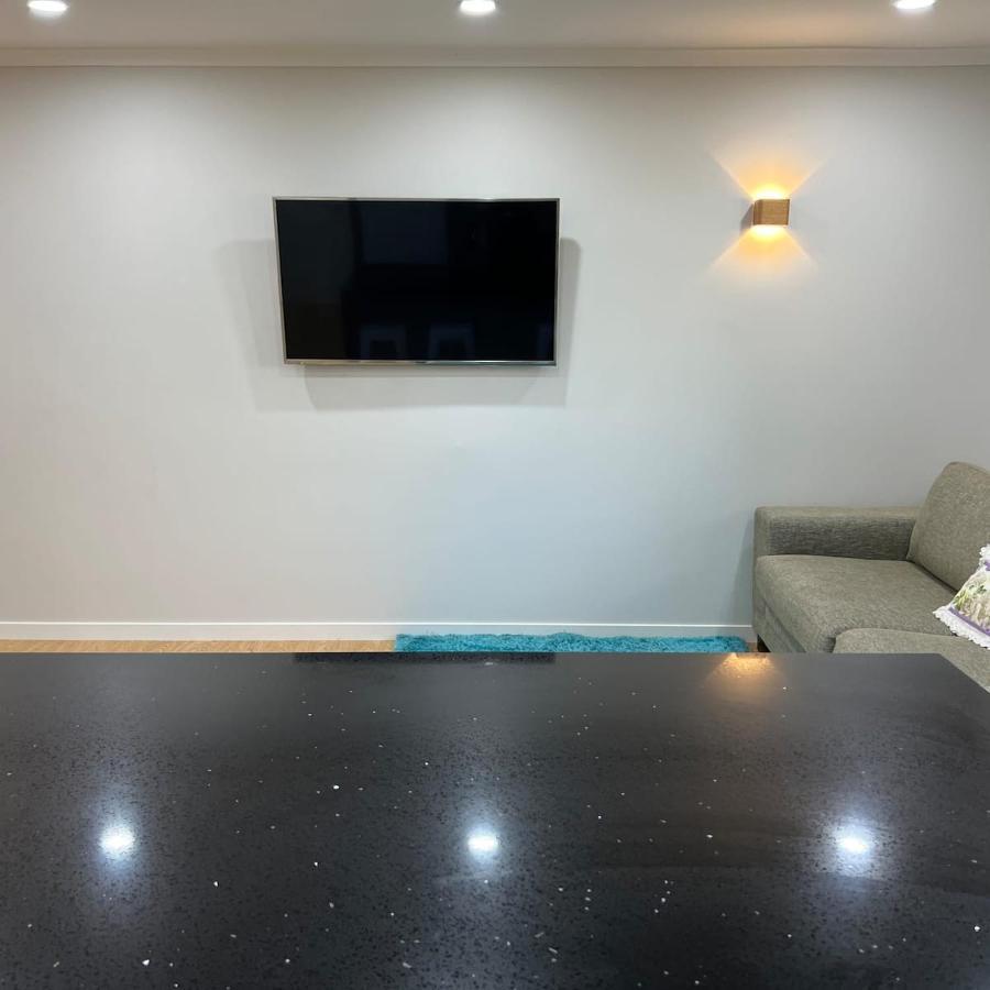 Beautiful 2 Bedroom Home Auckland Bagian luar foto